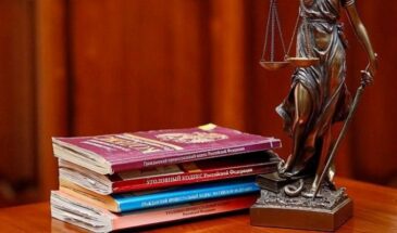 В Шарье местного жителя будут судить за кражу денег с найденной банковской карты